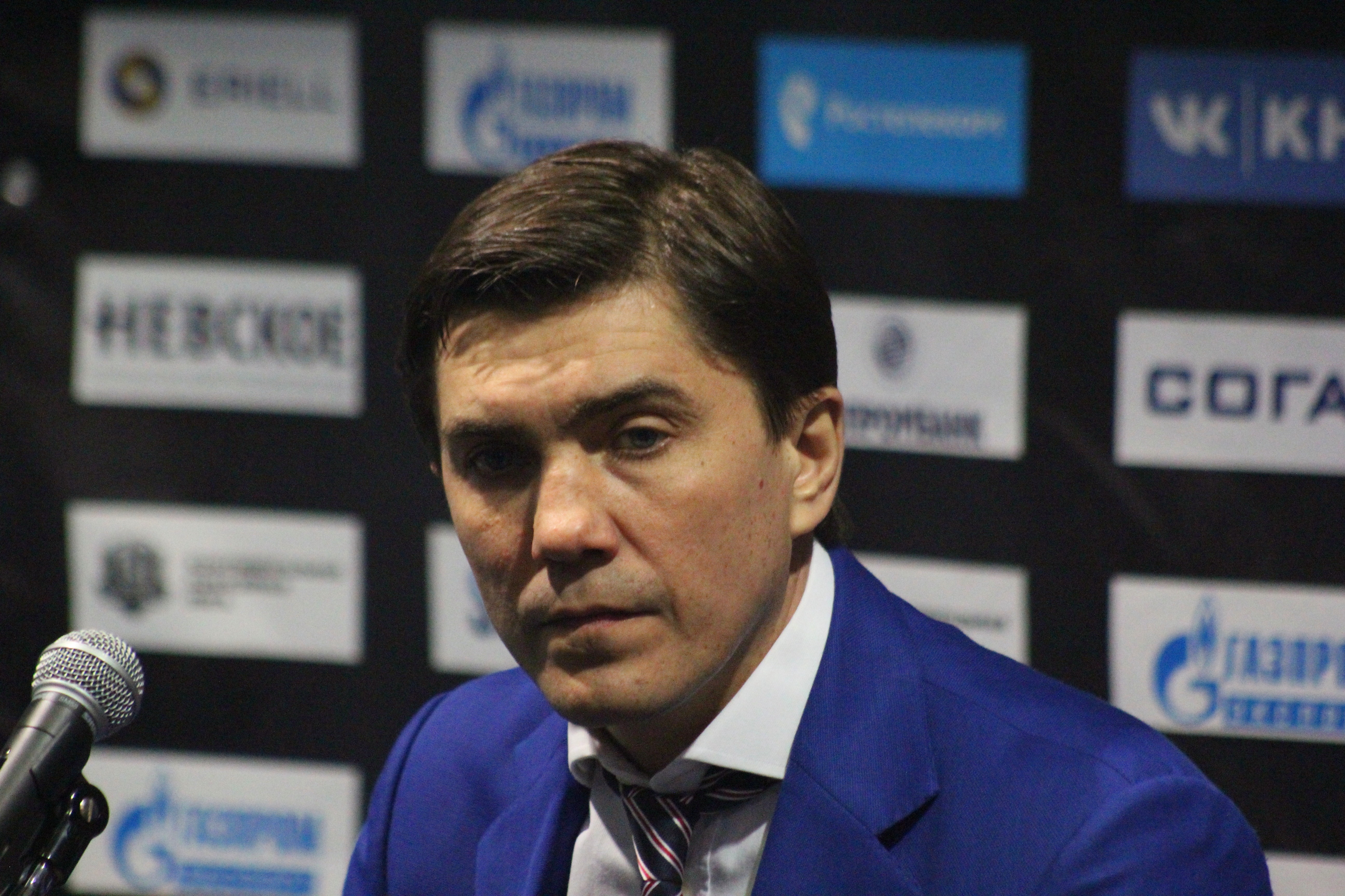 Тренер «Локомотива» прокомментировал травму Каюмова после удара в голову